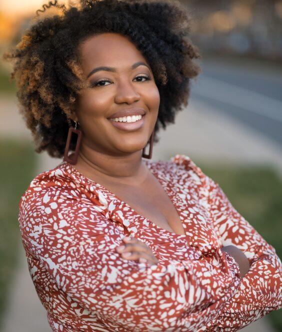 alisadyson-woman-7175038_1920